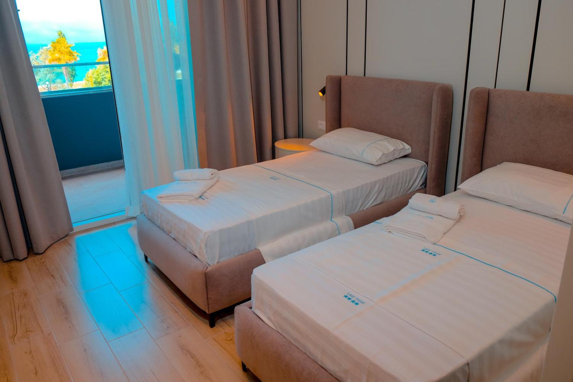 Laid Hotel Vlorë 외부 사진
