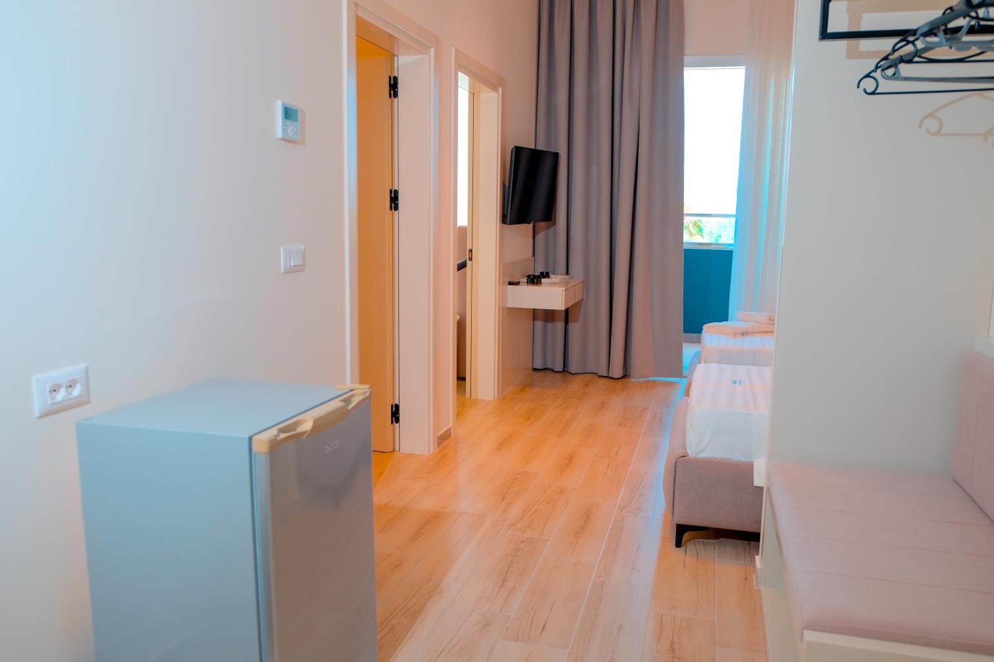 Laid Hotel Vlorë 외부 사진