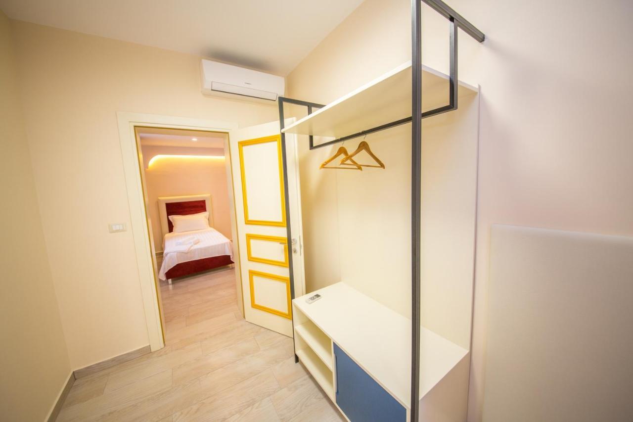 Laid Hotel Vlorë 외부 사진