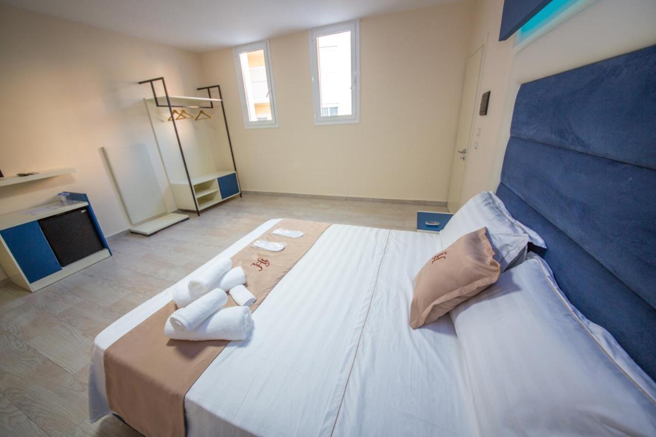 Laid Hotel Vlorë 외부 사진