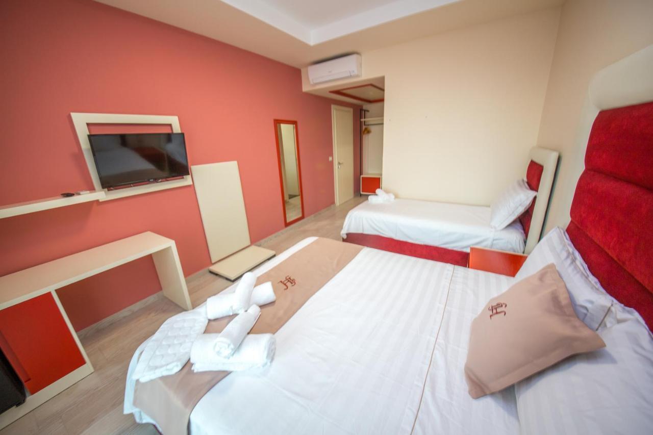Laid Hotel Vlorë 외부 사진