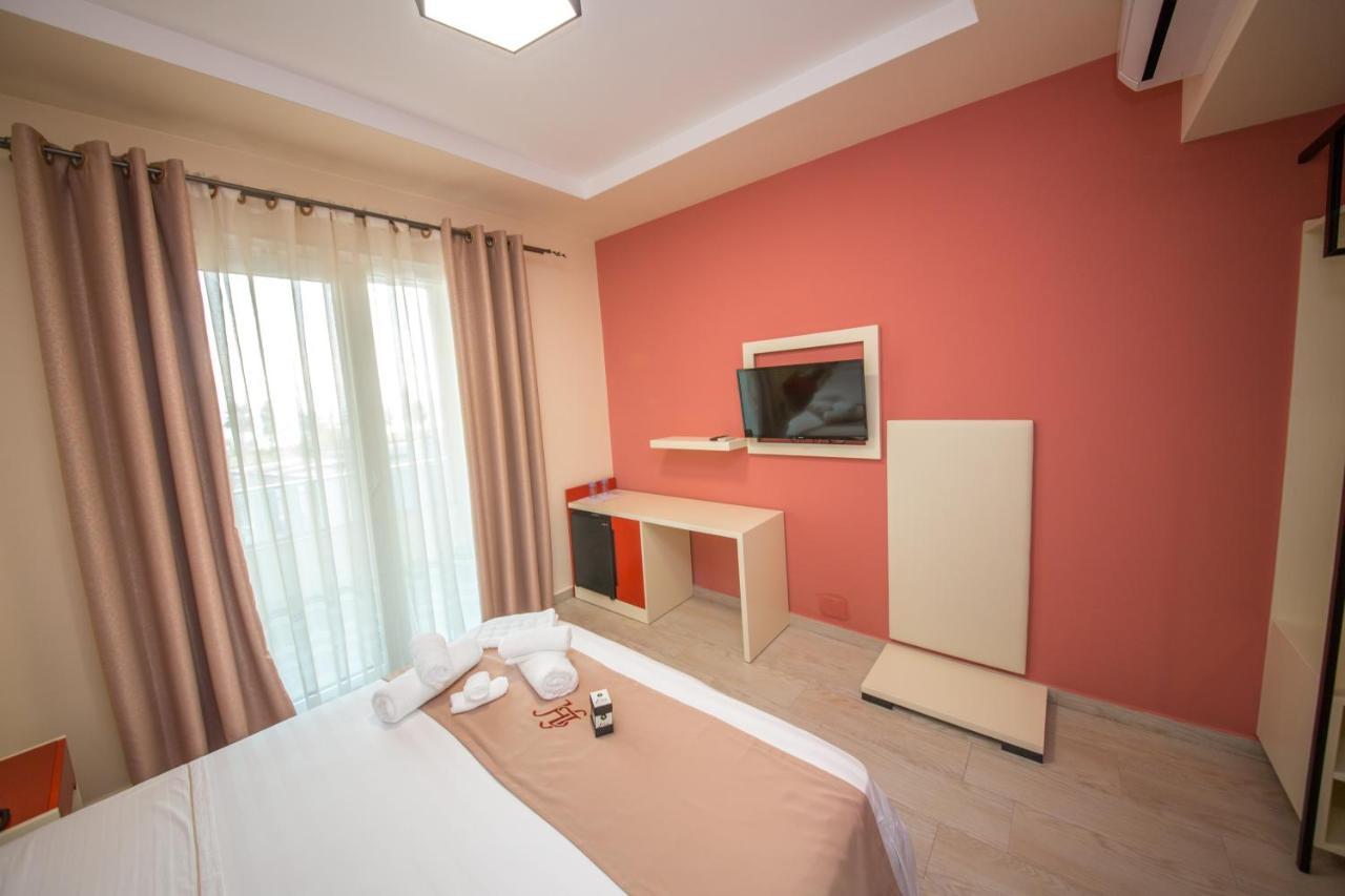 Laid Hotel Vlorë 외부 사진