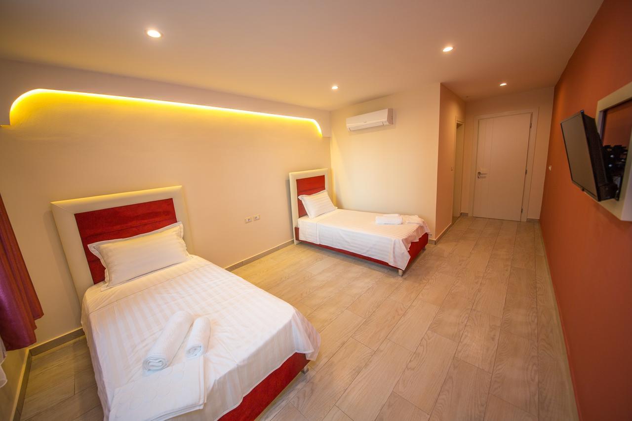 Laid Hotel Vlorë 외부 사진